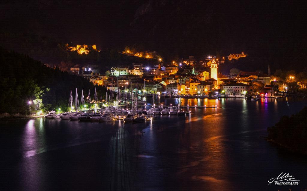 Apartments Pulic Skradin Buitenkant foto